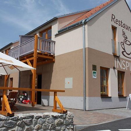 Penzion Inspira Vranov nad Dyji Bagian luar foto